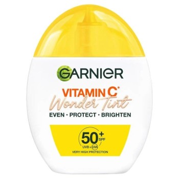 Garnier Vitamin C tonirani fluid Light SPF50+ 40 ml Garnier Vitamin C tonirani fluid Light SPF50+ 40 ml
