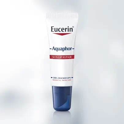 Eucernin Aquaphor SOS Balsam za usne