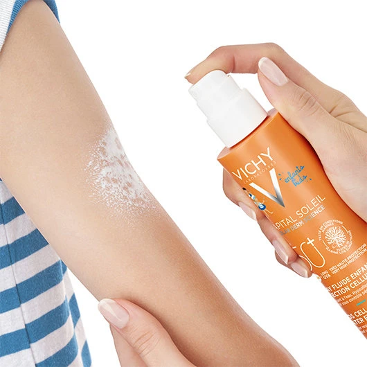Vichy Capital Soleil dečiji vodeni fluid u spreju SPF 50+ 